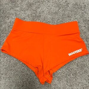 Hooters High Cut Shorts
XS